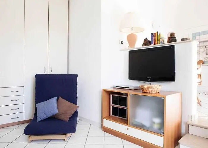 Donna Saretta Casetta Tradizionale Amalfitana Αμάλφι